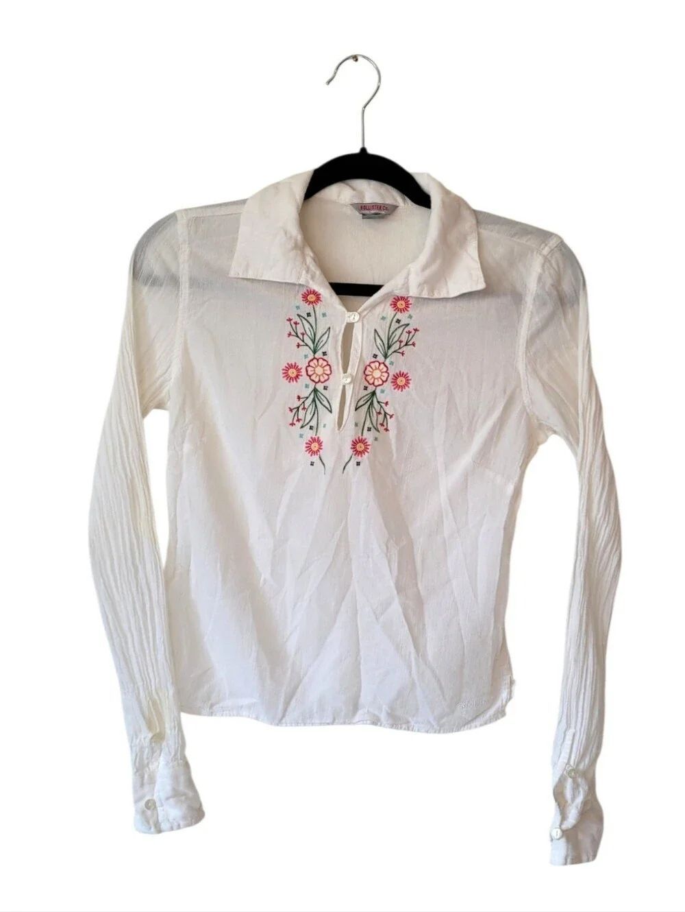 Hollister Y2K White Long-Sleeve Polo Top with Pink Floral Embroidery Size S